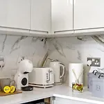 Fantastic Apartments By Livestay Short Lets & Serviced Accommodation London, Chiswick With Free Parking